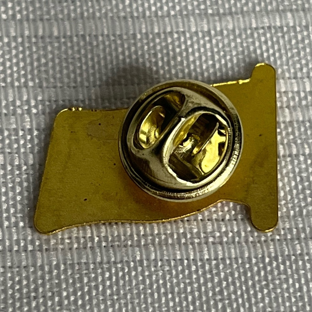 American Flag Pin - Picture 2 of 2